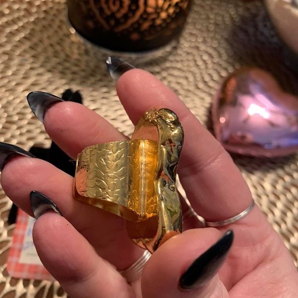 Charlene K ring - Picture 3 of 3